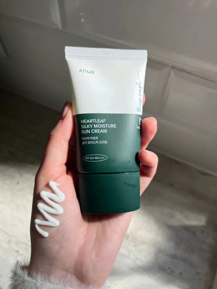 ANUA Heartleaf Silky Moisture Sunscreen SPF 50 -  50ml - Image 3