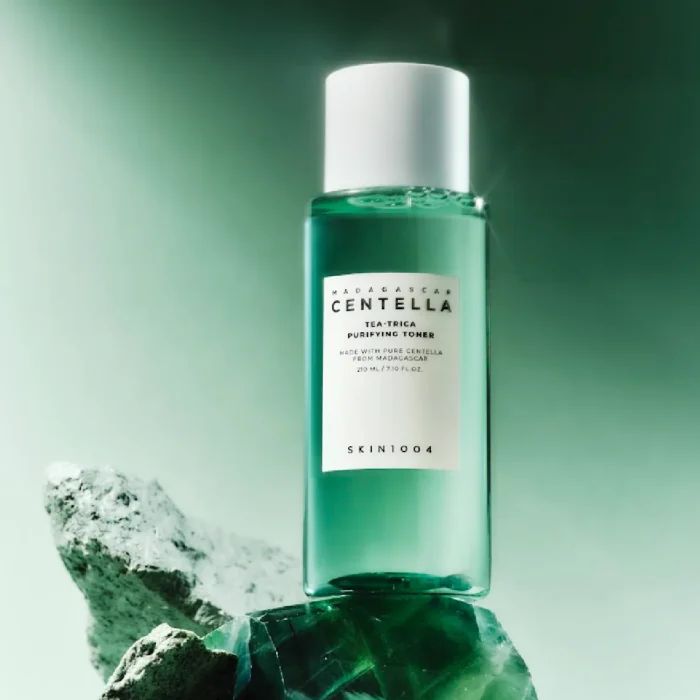 Madagascar Centella Tea Trica Purifying Toner 210ml - Image 2
